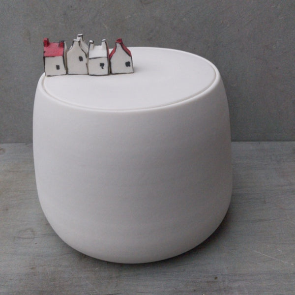 Bérangère Céramiques - Large jar with mini houses